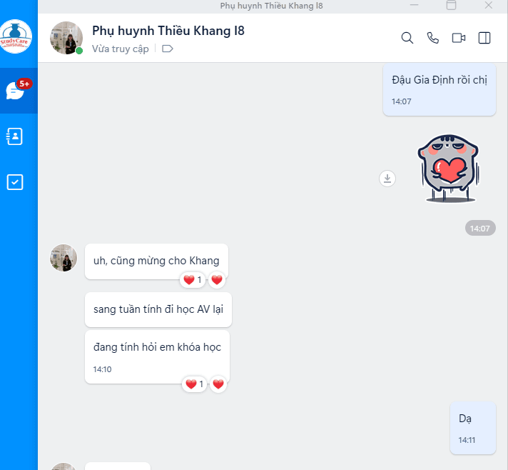 Ảnh chụp tin nhắn với phụ huynh bạn Khang